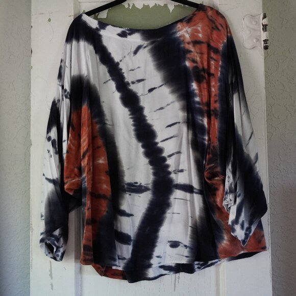 River+Sky Tie Dye 3/4 sleeve top - Picture 1 of 8